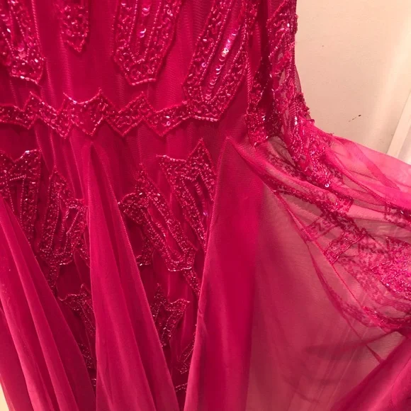 NWT Adrianna Papell Formal Beaded Gown~ Pink Sapphire
